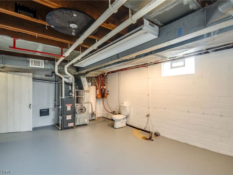 1650 S Liberty Avenue, Alliance, OH 44601 Photo 33