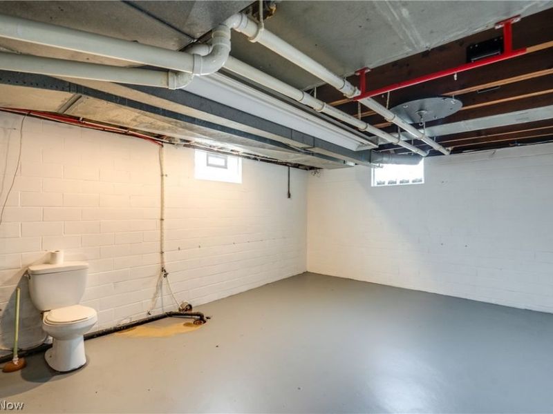 1650 S Liberty Avenue, Alliance, OH 44601 Photo 34