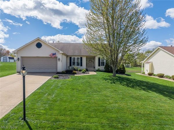 7287 Meadowhaven Drive , Chippewa Lake, OH 44215