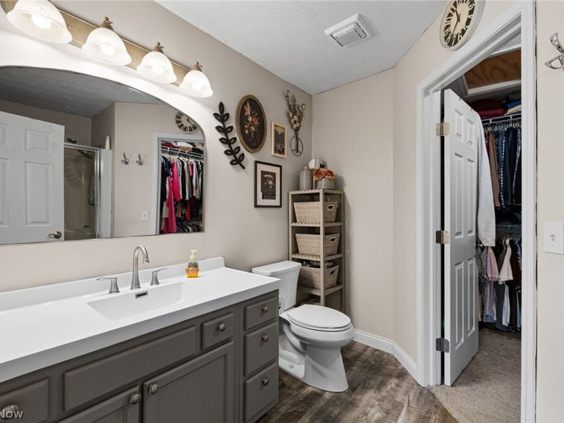 7287 Meadowhaven Drive, Chippewa Lake, OH 44215 Photo 21