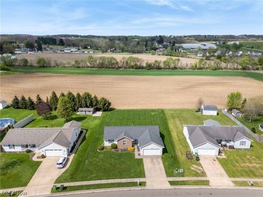 1035 Lanedale Street NW, Massillon, OH 44647