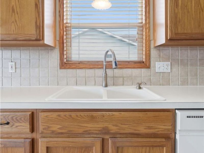 1035 Lanedale Street NW, Massillon, OH 44647 Photo 13