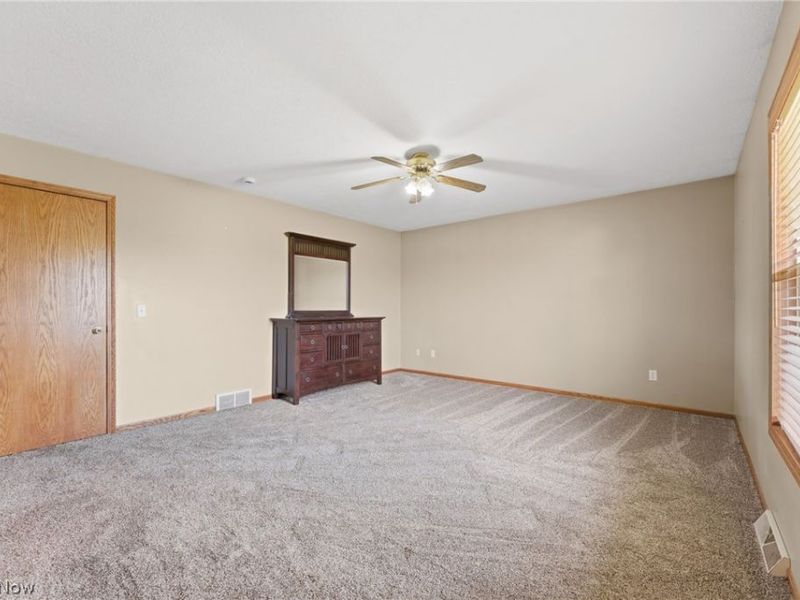 1035 Lanedale Street NW, Massillon, OH 44647 Photo 16