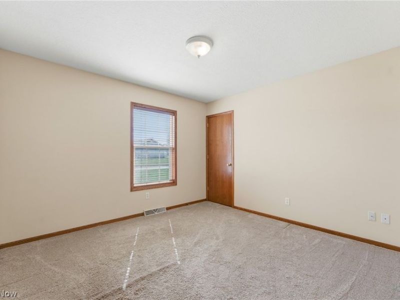 1035 Lanedale Street NW, Massillon, OH 44647 Photo 20