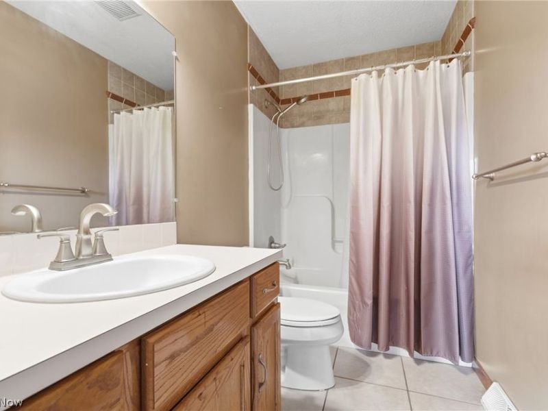 1035 Lanedale Street NW, Massillon, OH 44647 Photo 23