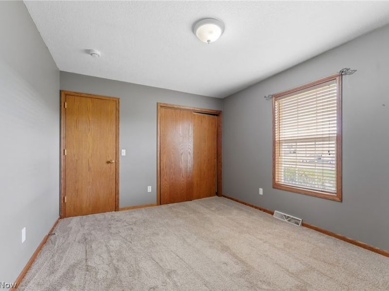 1035 Lanedale Street NW, Massillon, OH 44647 Photo 23