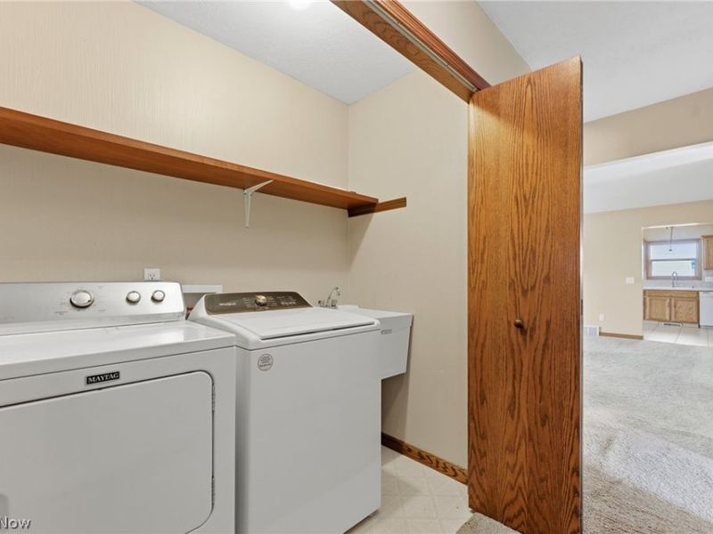 1035 Lanedale Street NW, Massillon, OH 44647 Photo 24