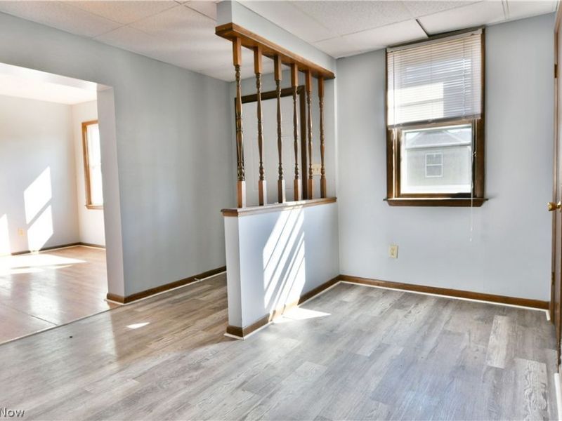 404 E Wood Street, Lowellville, OH 44436 Photo 11