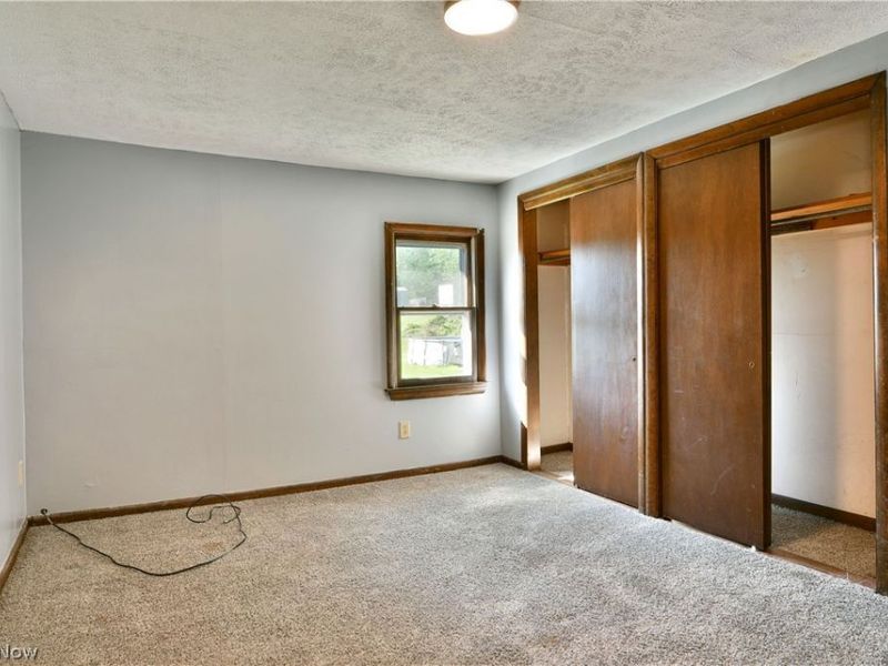 404 E Wood Street, Lowellville, OH 44436 Photo 27