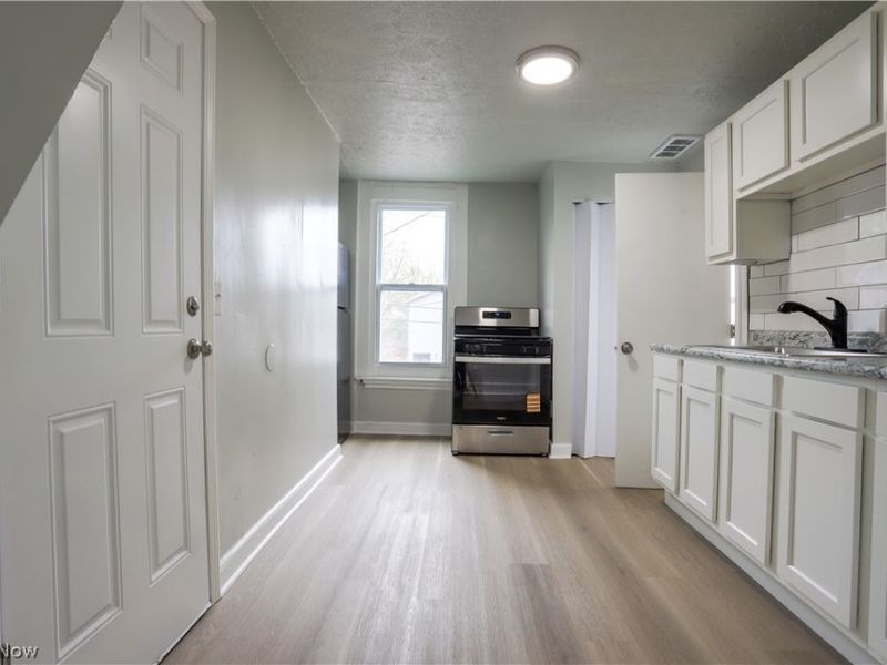 3514 W 58th Street, Cleveland, OH 44102 Photo 4