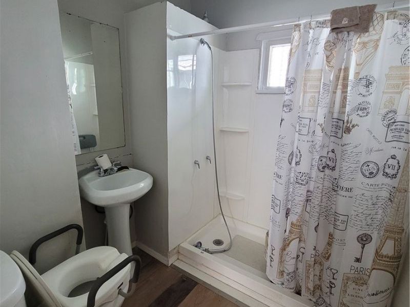 5910 Pilsen Avenue, Cleveland, OH 44102 Photo 21
