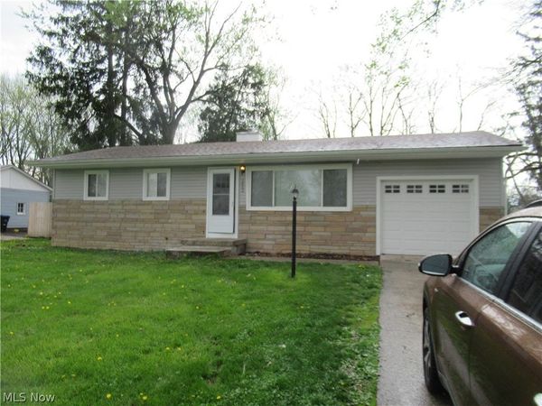 1462 Harvard , Brunswick, OH 44212