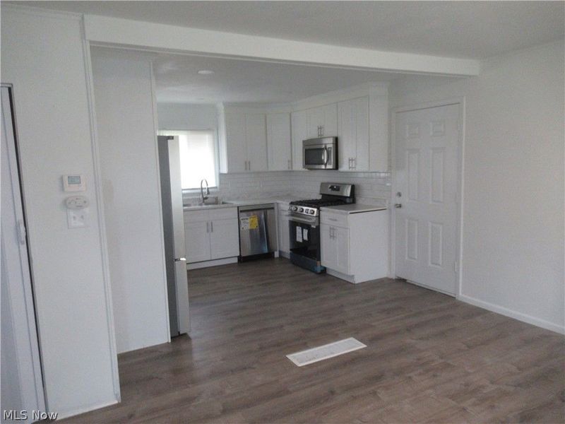 1462 Harvard, Brunswick, OH 44212 Photo 4