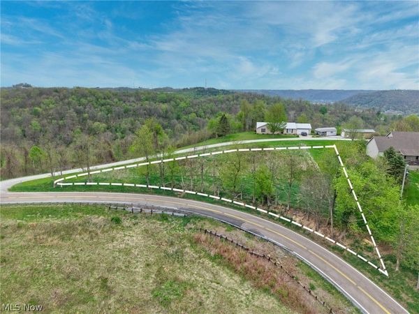 Country Boulevard, Clarington, OH 43915