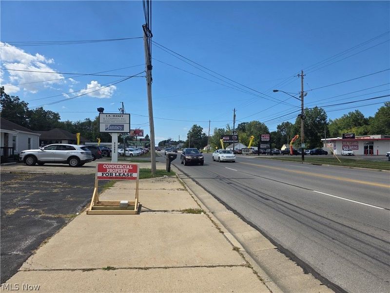 41981 N Ridge Road, Elyria, OH 44035 Photo 6