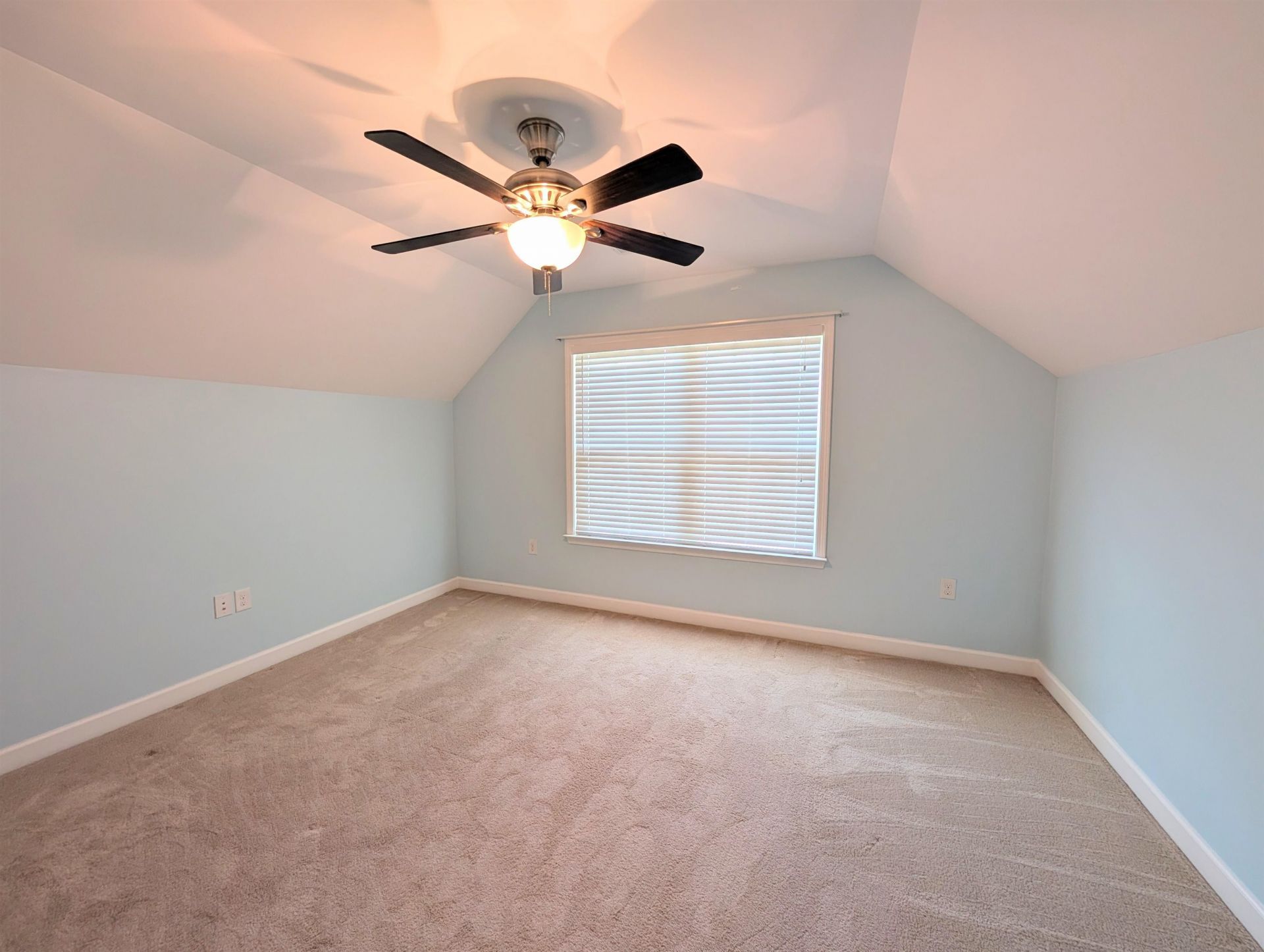 244 Belclare Way Photo 26