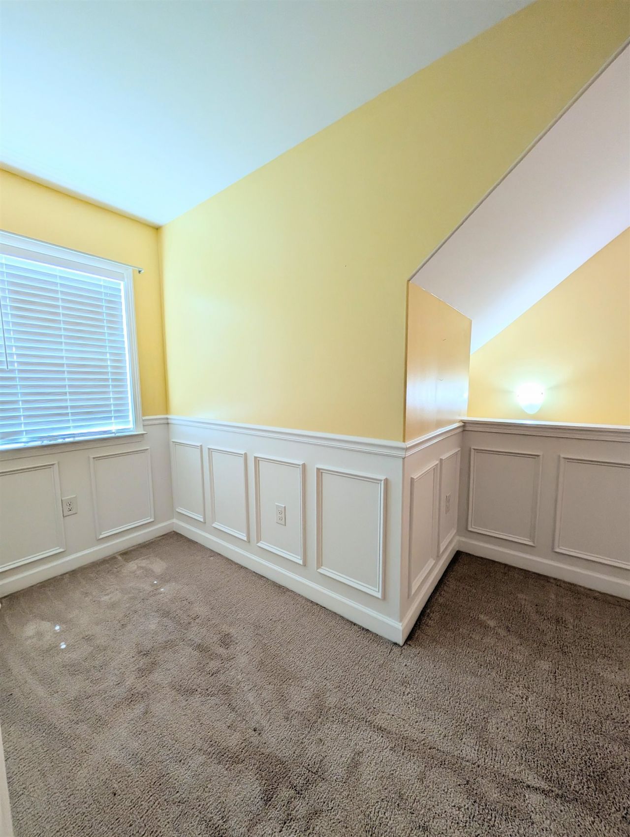 244 Belclare Way Photo 38