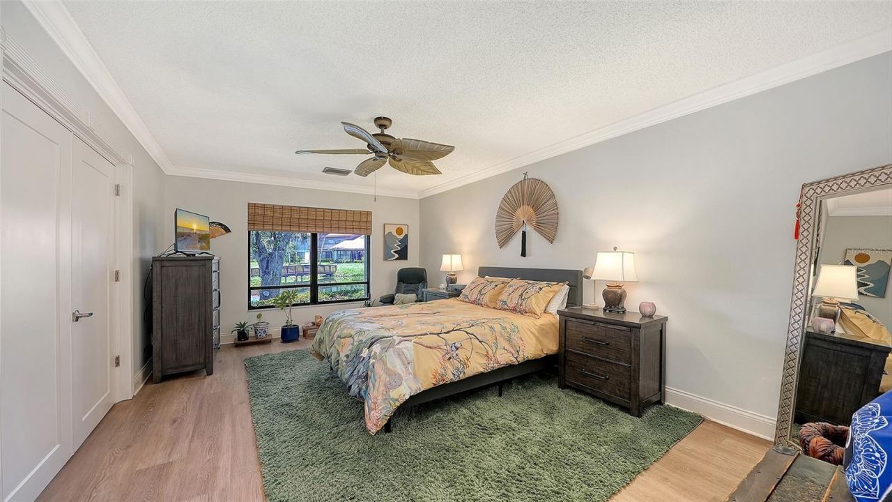 6048 Wilshire Boulevard, Unit 2, Sarasota, FL 34238 Photo