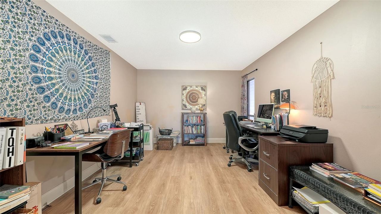 6048 Wilshire Boulevard, Unit 2, Sarasota, FL 34238 Photo
