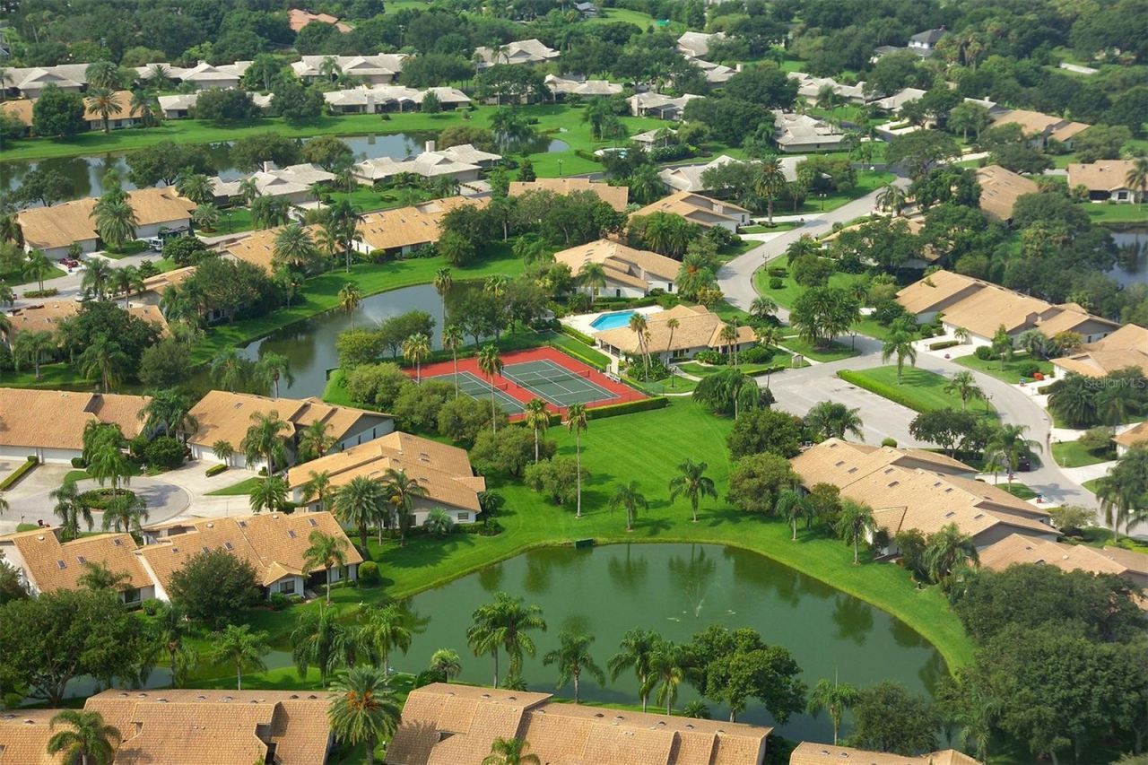 6048 Wilshire Boulevard, Unit 2, Sarasota, FL 34238 Photo