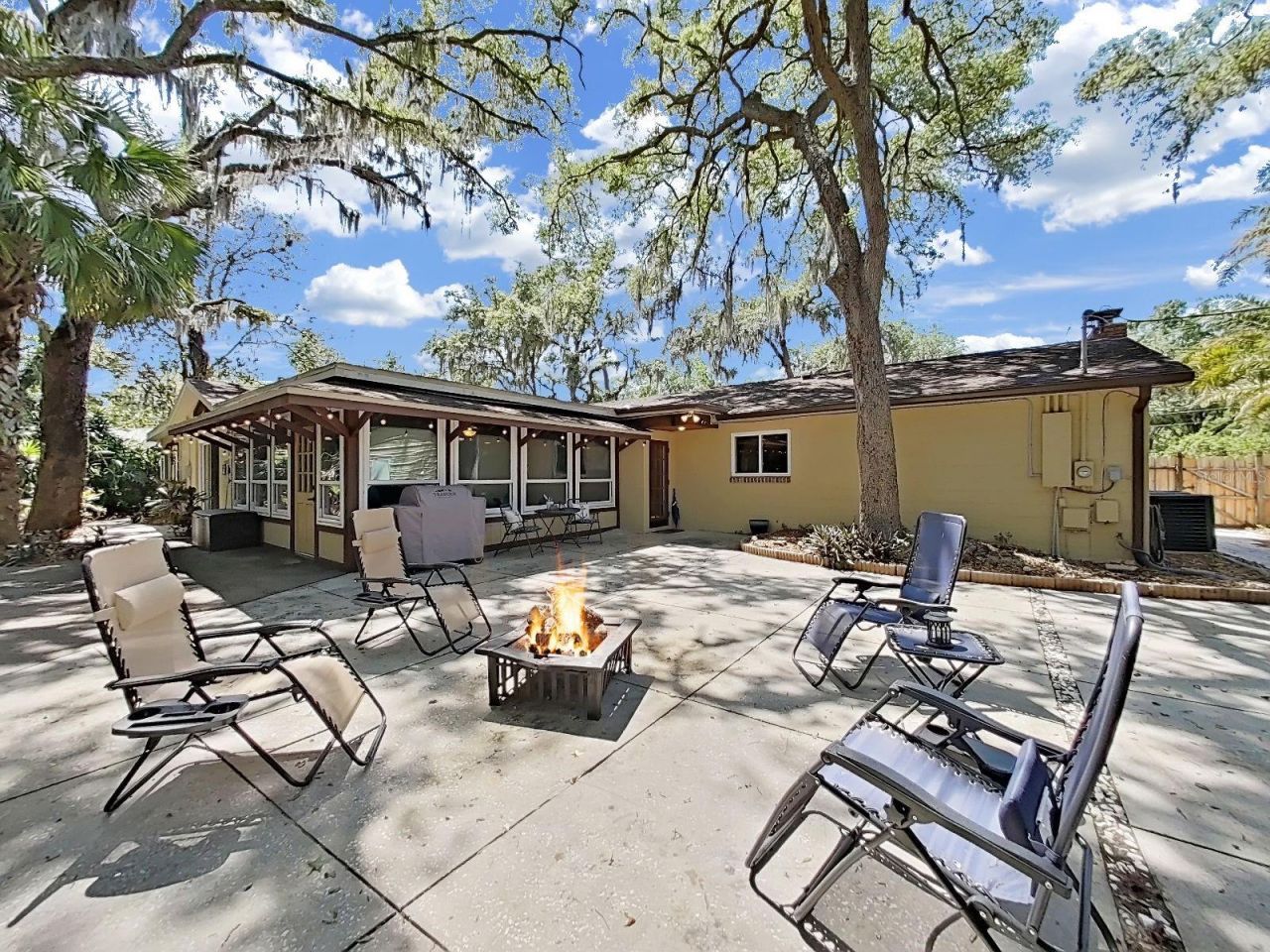 18835 Tracer Drive , Lutz, FL 33549 Photo