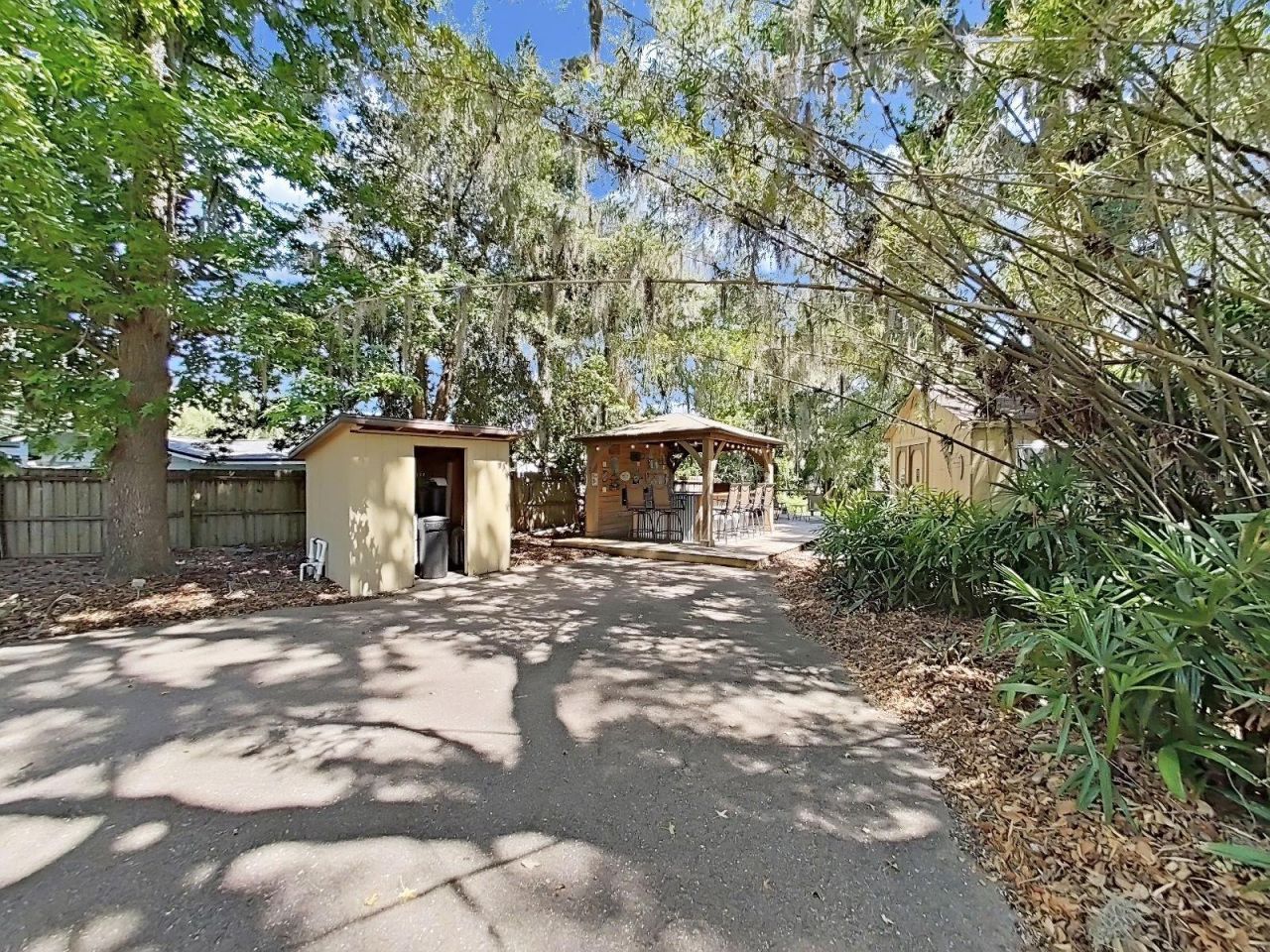 18835 Tracer Drive , Lutz, FL 33549 Photo