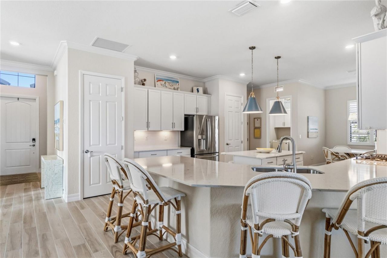 7010 Whittlebury Trail , Bradenton, FL 34202 Photo