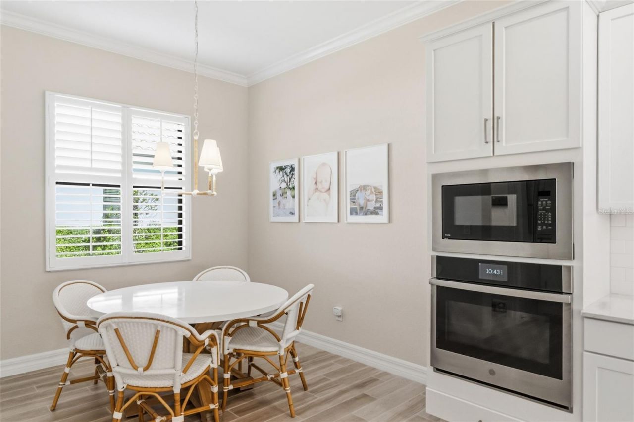 7010 Whittlebury Trail , Bradenton, FL 34202 Photo