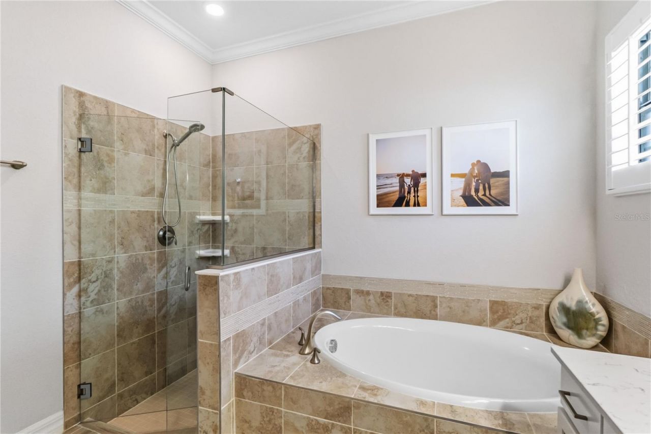 7010 Whittlebury Trail , Bradenton, FL 34202 Photo