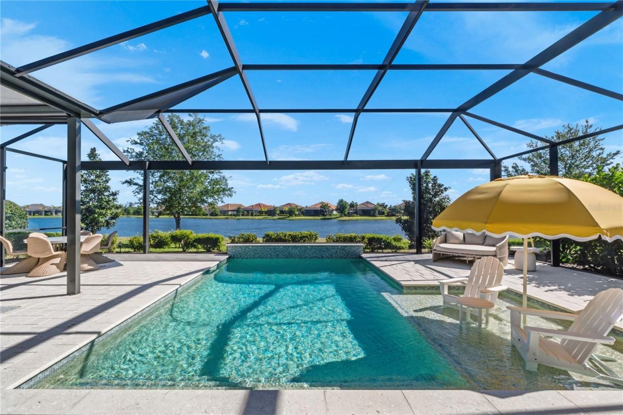 7010 Whittlebury Trail , Bradenton, FL 34202 Photo