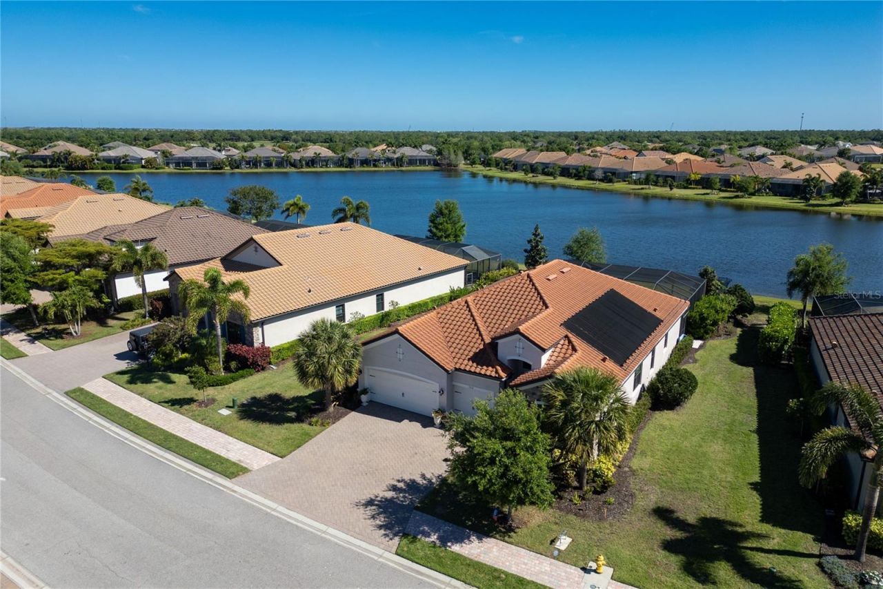 7010 Whittlebury Trail , Bradenton, FL 34202 Photo