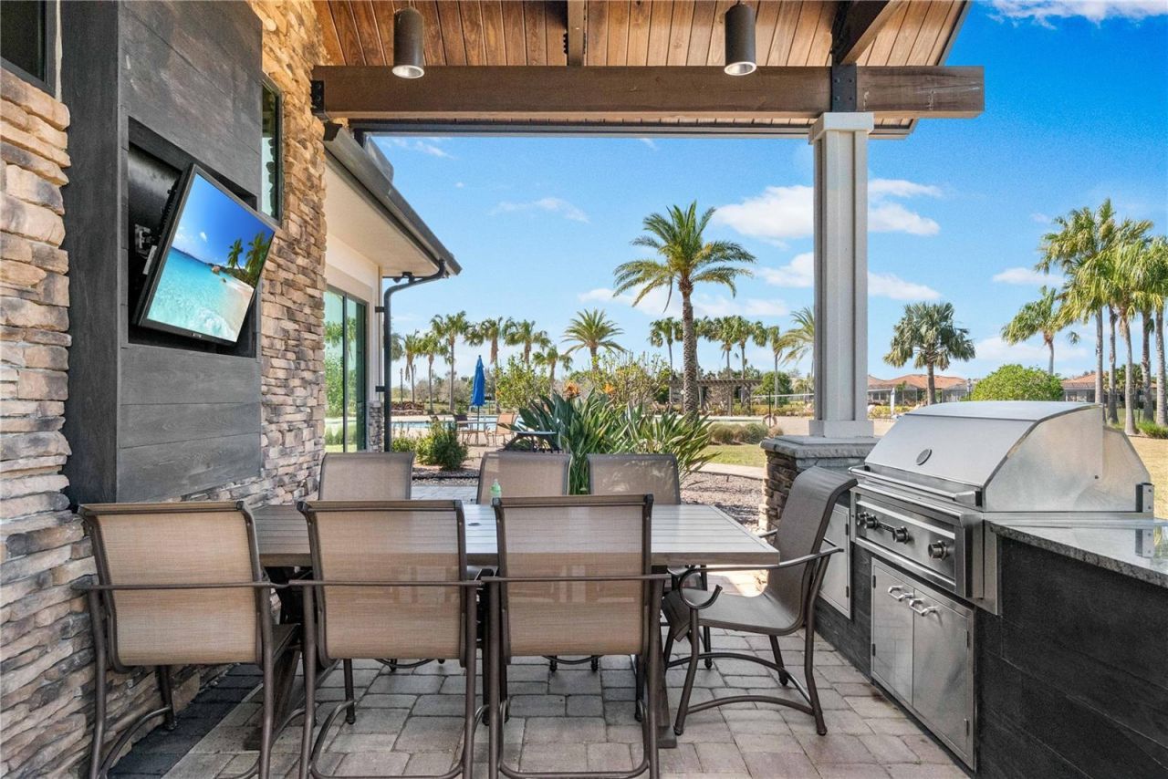 7010 Whittlebury Trail , Bradenton, FL 34202 Photo