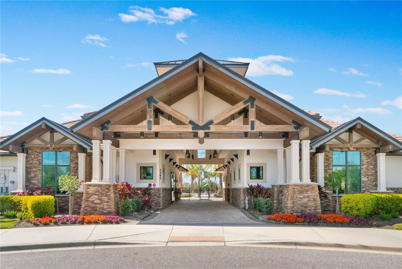 7010 Whittlebury Trail , Bradenton, FL 34202 Photo