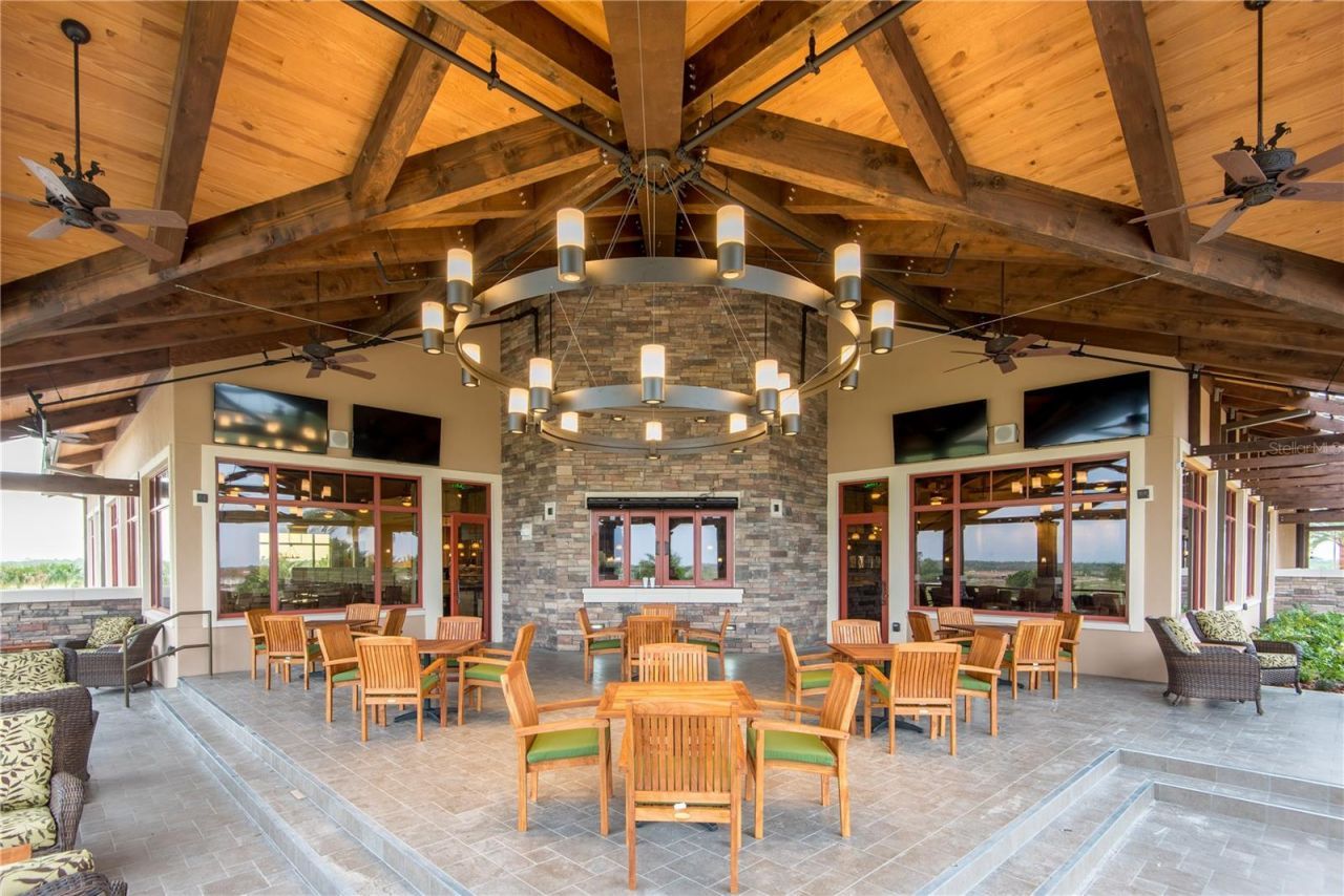 7010 Whittlebury Trail , Bradenton, FL 34202 Photo