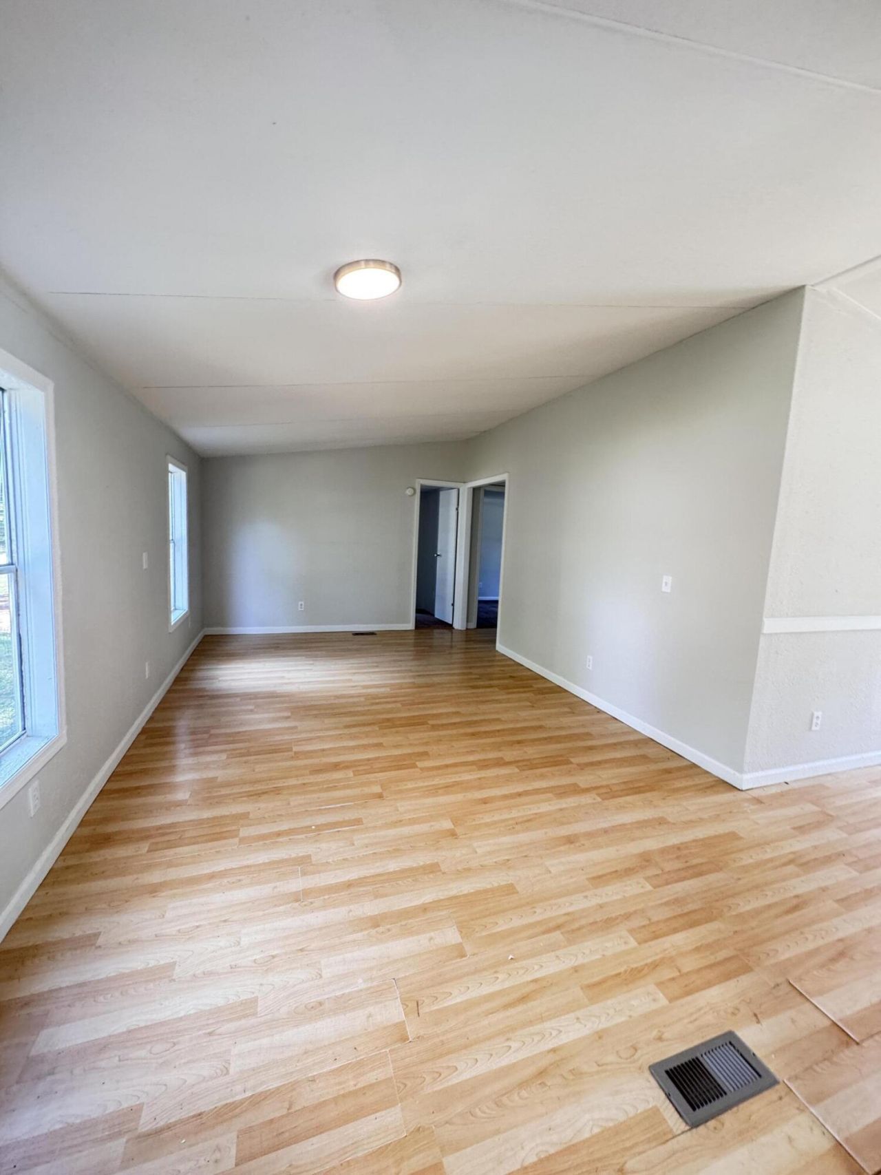 185 Belfast Lane Photo 10