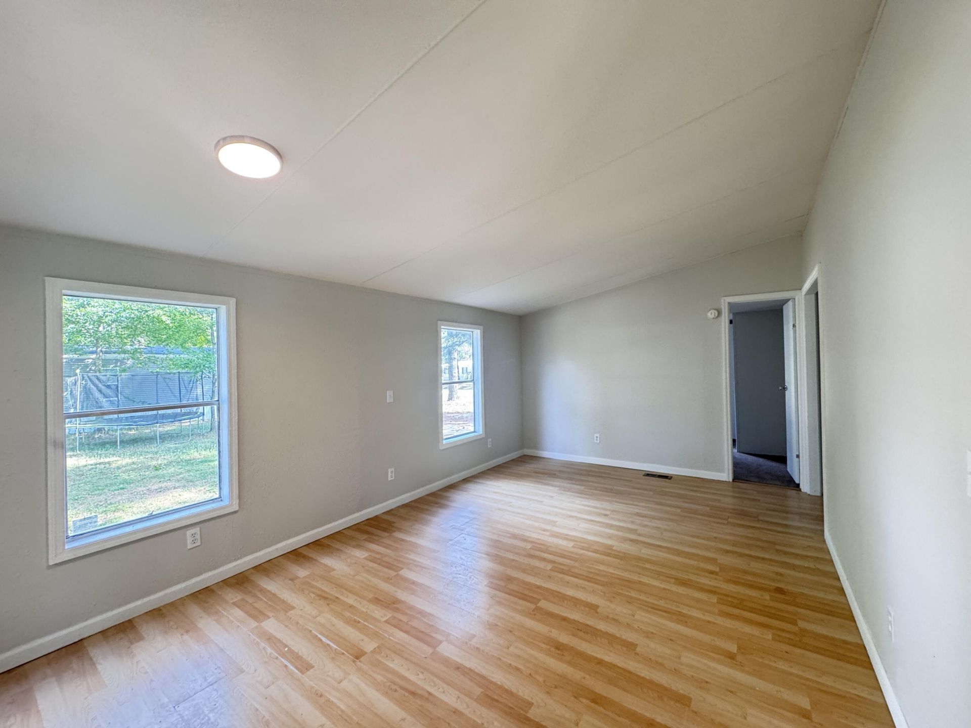 185 Belfast Lane Photo 11