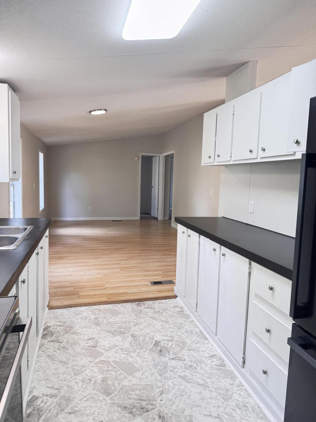 185 Belfast Lane Photo 14