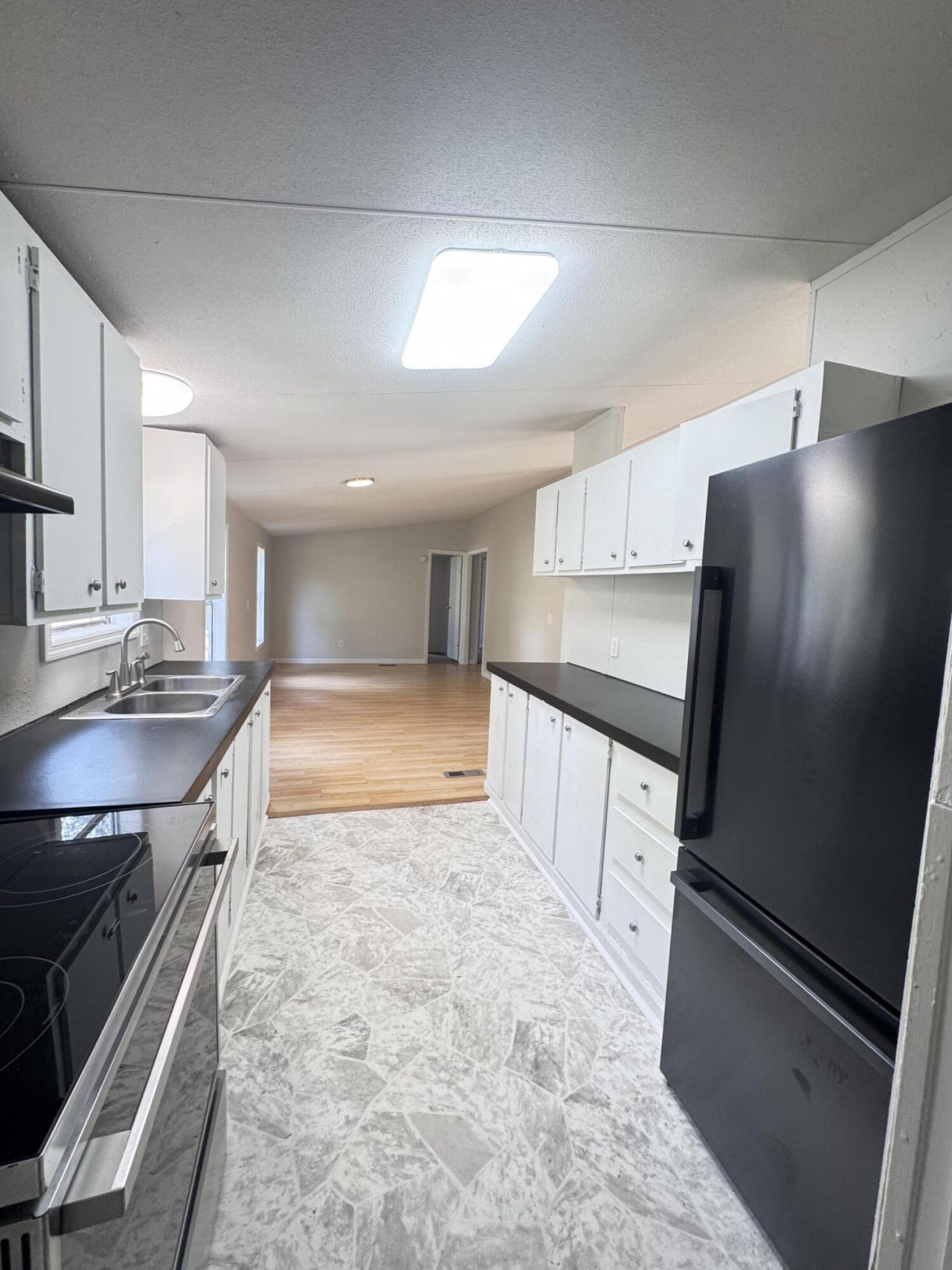 185 Belfast Lane Photo 15