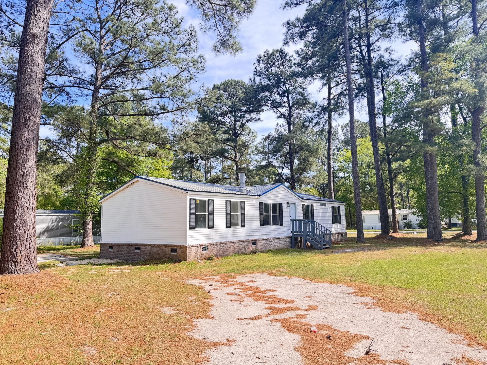 185 Belfast Lane Photo 4