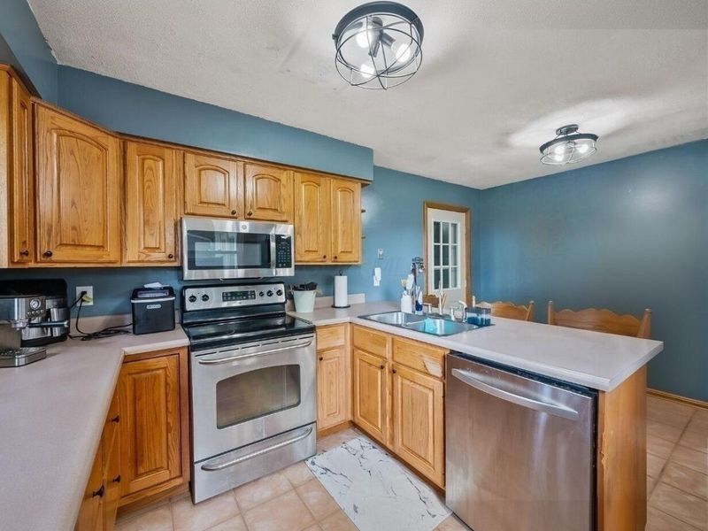 5187 Lincoln Highway , Bucyrus, OH 44820 Photo 14