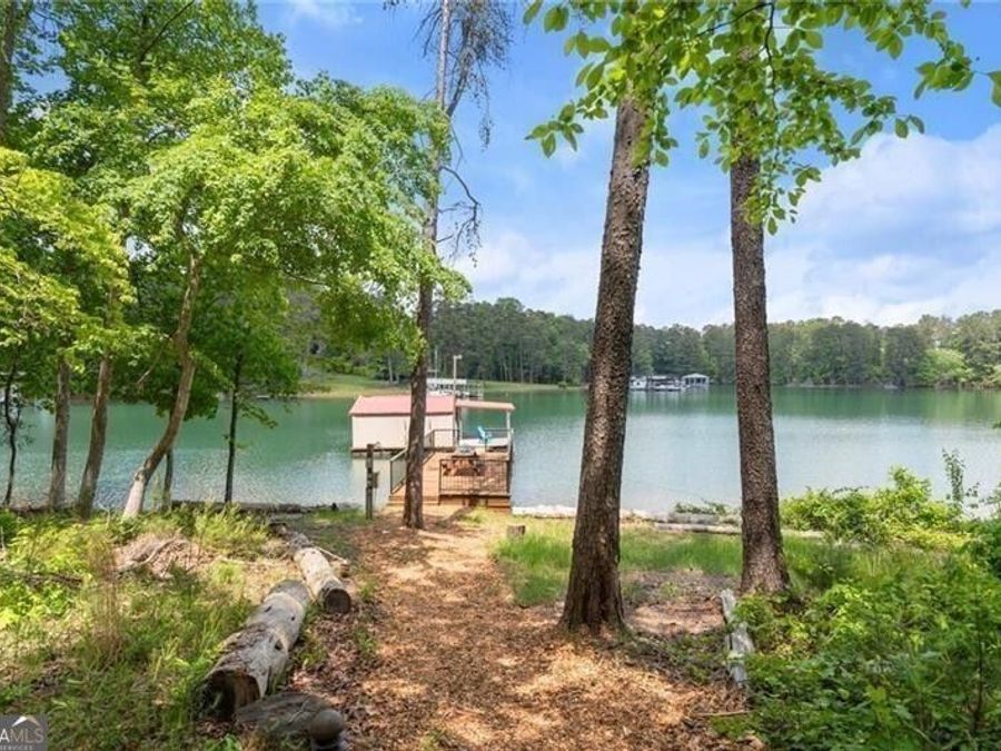 Property Image 101