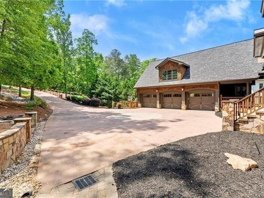 Property Image 116