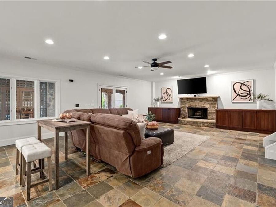 Property Image 81