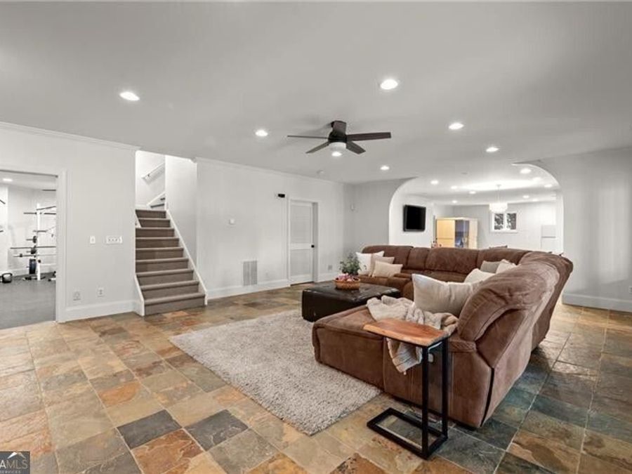 Property Image 82