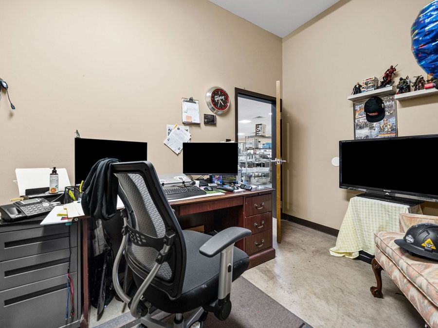 Property Image 39