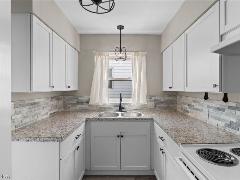 2342 25th Street, Cuyahoga Falls, OH 44223 Photo 12