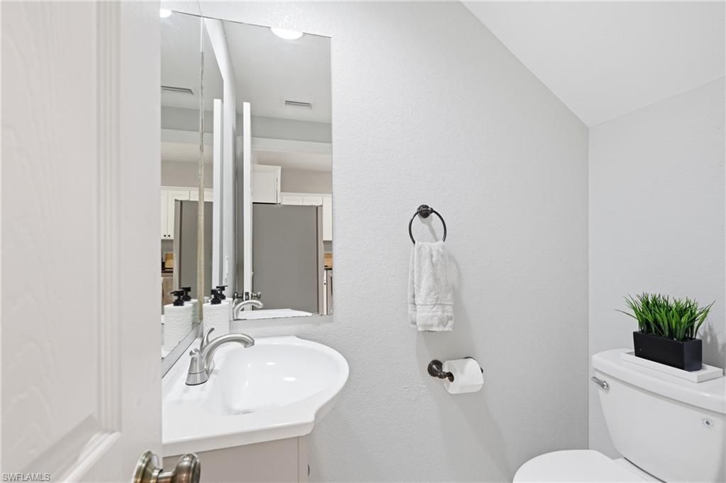 9811 Bodego Way, Unit 104, Fort Myers, FL 33908 Photo