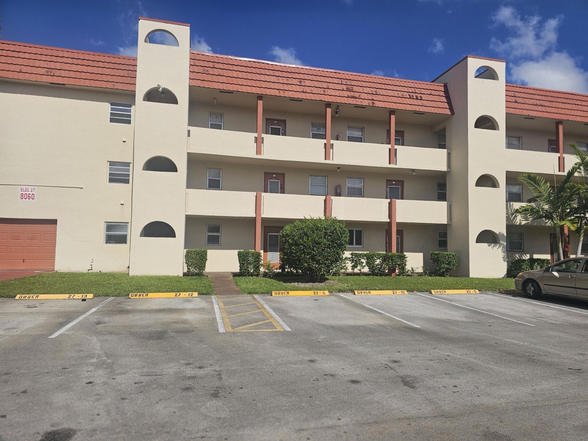 8060 Sunrise Lakes Drive E, Unit 109, Sunrise, FL 33322 Photo