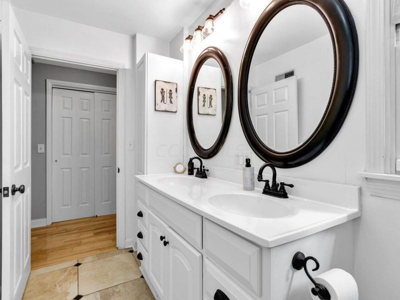 7093 S Section Line Road , Delaware, OH 43015 Photo 24