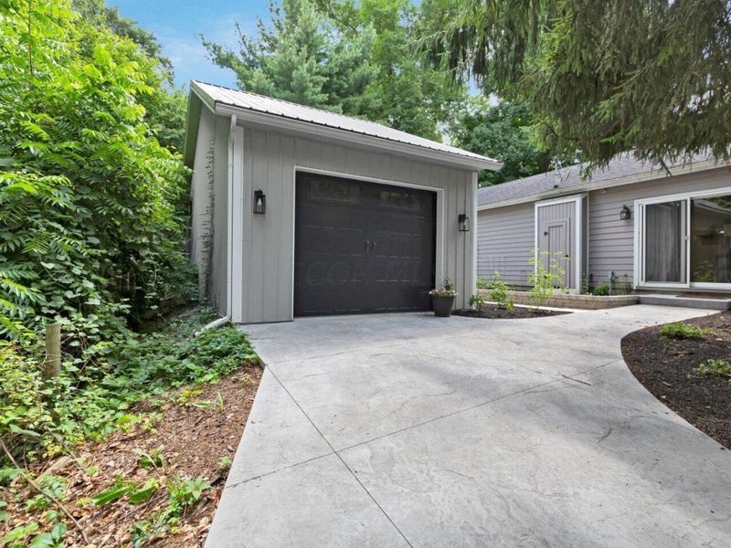 7093 S Section Line Road , Delaware, OH 43015 Photo 57